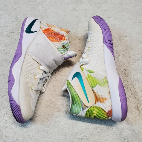 Nike Kyrie 2 White Lilac Purple Easter‎ Colorful Casual Logo Mid Top Sneaker 6 Y